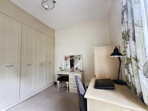 Bedroom 3 - click for photo gallery